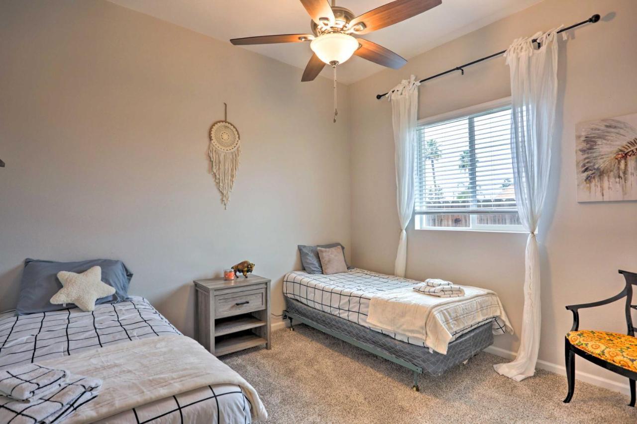 Stunning Clovis Home About 1 Mile To Old Town! Extérieur photo